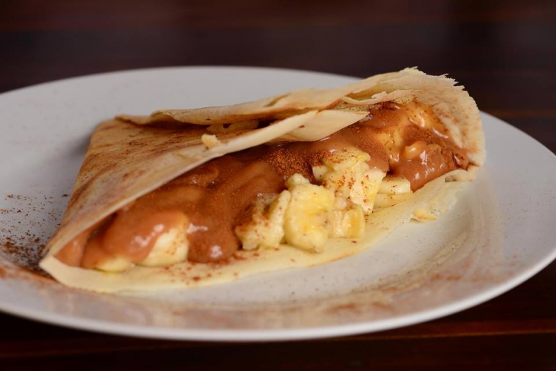 A melhor creperia de Fortaleza está fazendo 2 anos e trouxe a oferta de maior sucesso! Crepe salgado + Crepe doce na Lyon Creperia por R$17,90